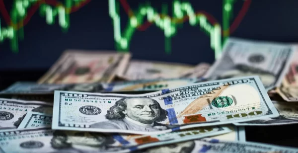 como investir em dólares